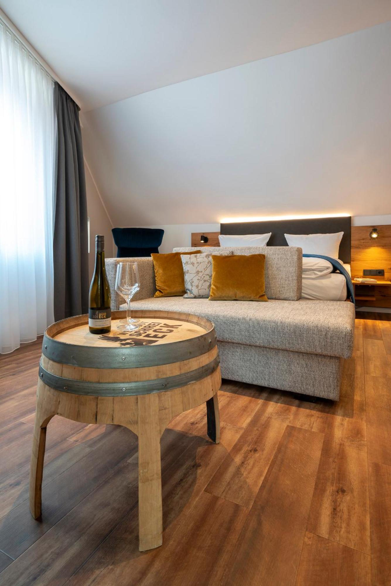 Weingut Schreieck Vinotel & Gutshaus Санкт-Мартин Экстерьер фото